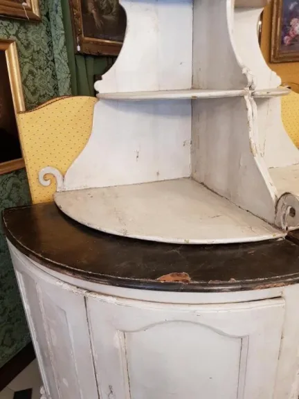 Great Pair Of Provençal Cornerpieces From Louis XV