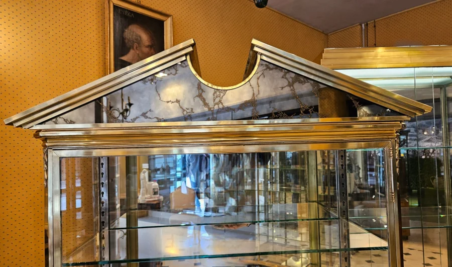 Directoire Style Brass Display Cabinet Maison Muller Et Domange. Early 20th Century.