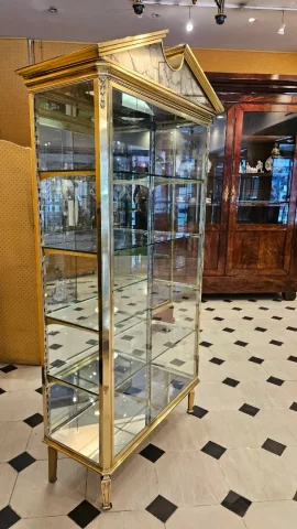 Directoire Style Brass Display Cabinet Maison Muller Et Domange. Early 20th Century.