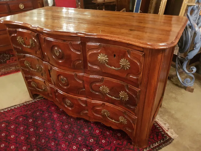 Regency Period Walnut Chest Of Drawers.