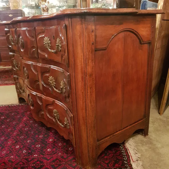 Regency Period Walnut Chest Of Drawers.