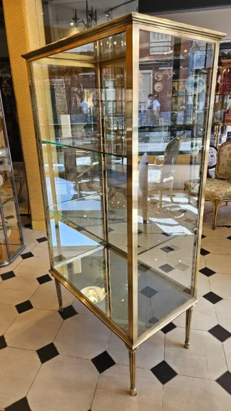 Brass and bronze display cabinet. Early 20th century.