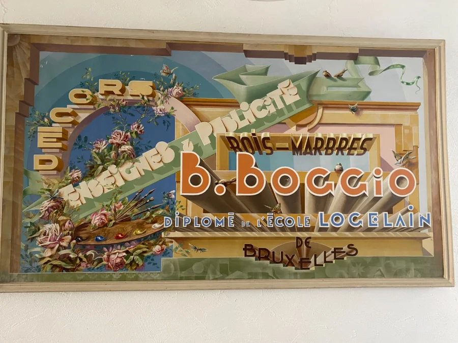 Grande publicité d'un peintre en lettre,