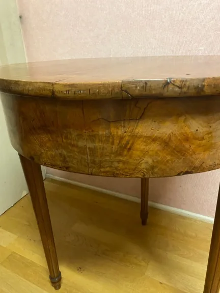 Guéridon Style Louis XVI en noyer