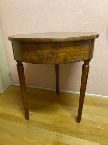 Guéridon Style Louis XVI en noyer