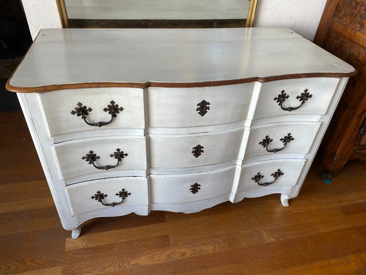 KOMMODE IM LOUIS XV-STIL