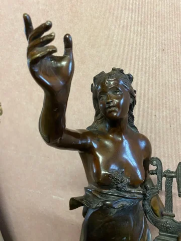 BRONZE SCULPTURE signed MAVAU