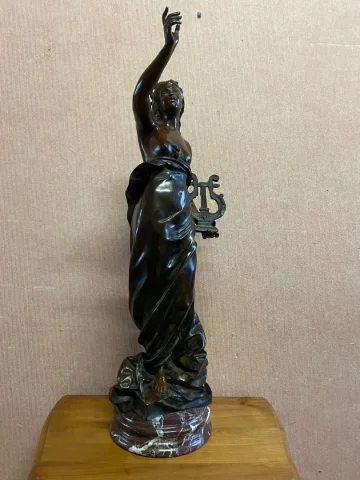 BRONZE SCULPTURE signed MAVAU