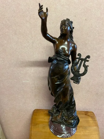 BRONZESKULPTUR signiert MAVAU