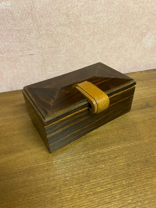 Coffret à cigarettes en chêne 1950