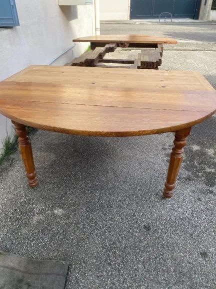 Table à 8 pieds en frêne, 6 allonges
