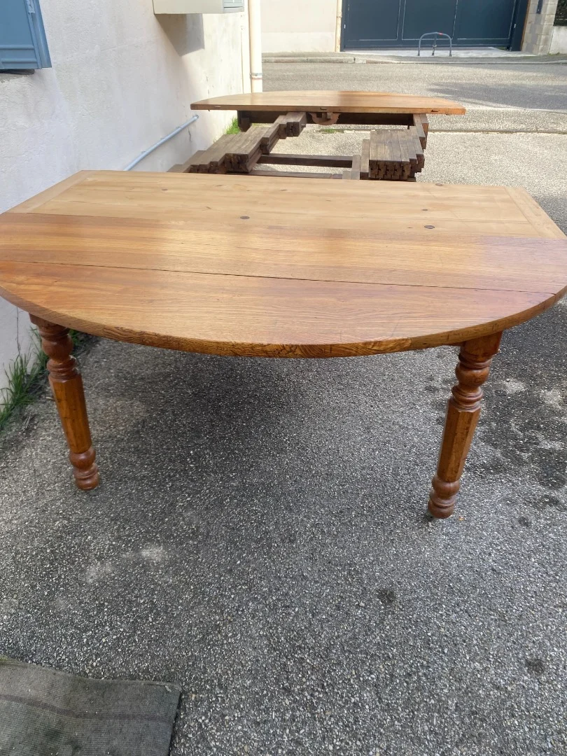 EXTENDING TABLE