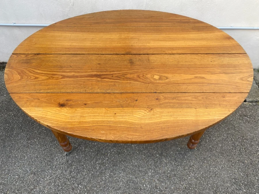 Table à 8 pieds en frêne, 6 allonges