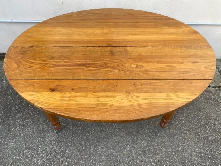 Table à 8 pieds en frêne, 6 allonges