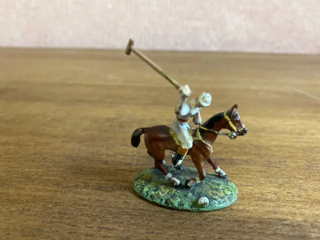 FIGURA DE BRONCE