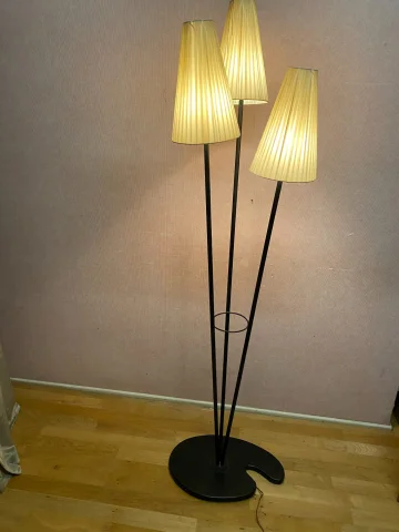 3-light floor lamp, 1960s — Very good condition