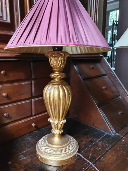 Lampe en bois doré