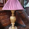 Lampe en bois doré