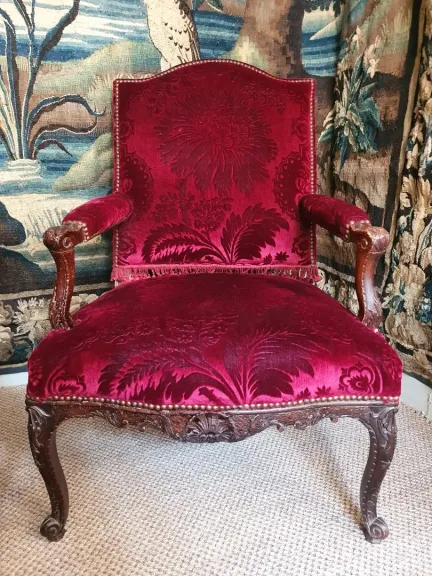 Fauteuils à dossier plat