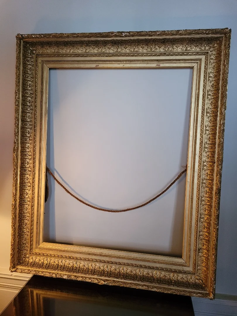 CORNICE IN LEGNO DORATO