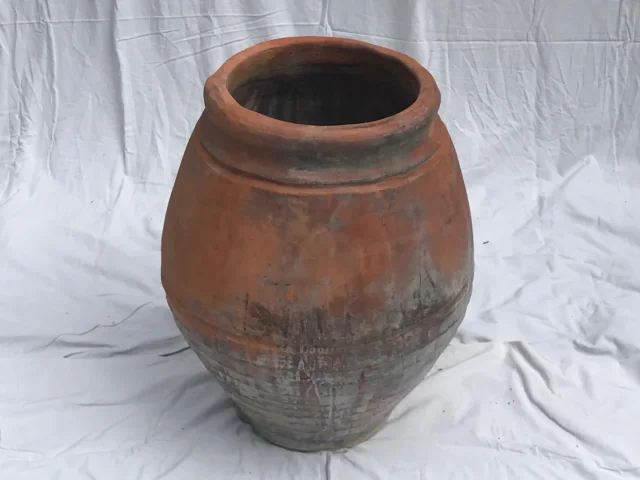 Très ancienne Jarre en terre cuite naturelle