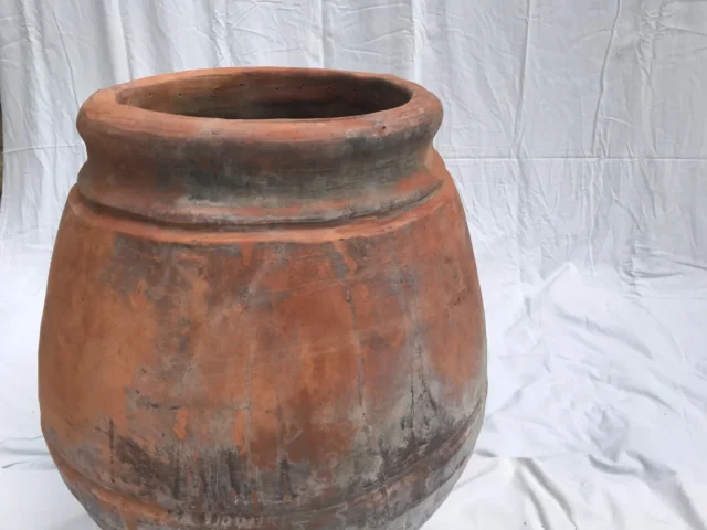 Très ancienne Jarre en terre cuite naturelle