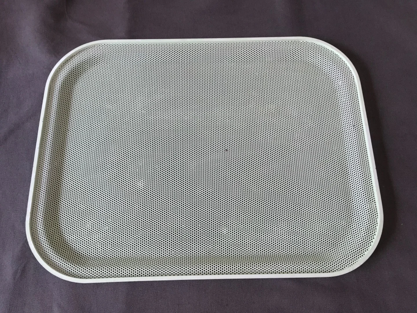 TIN TRAY by Mathieu MATEGOT