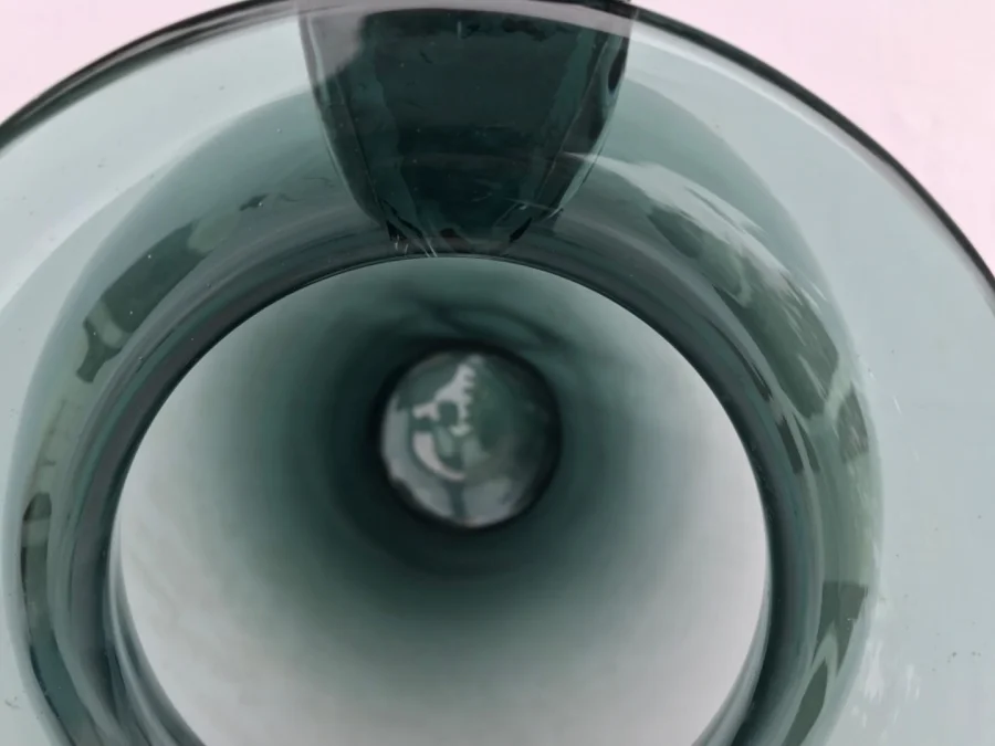 BAUHAUS VASE