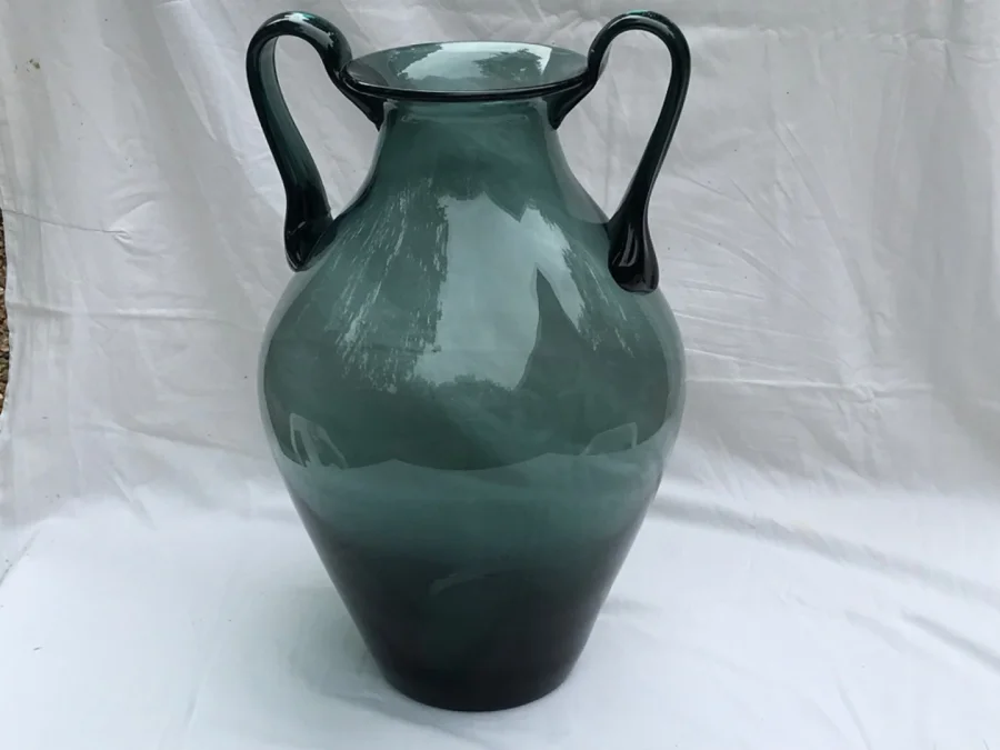 BAUHAUS VASE