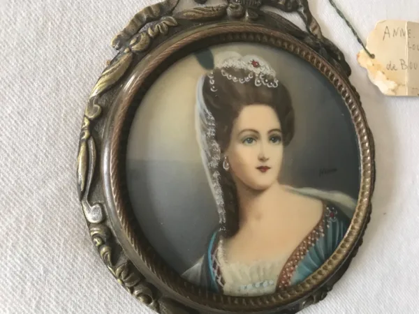 Miniature signée