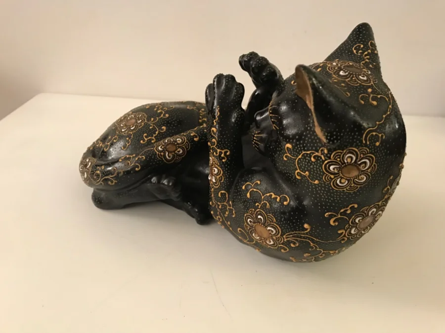 Chat en faïence fine 1880 / 1900