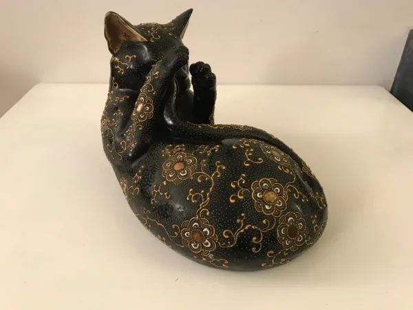 Chat en faïence fine 1880 / 1900