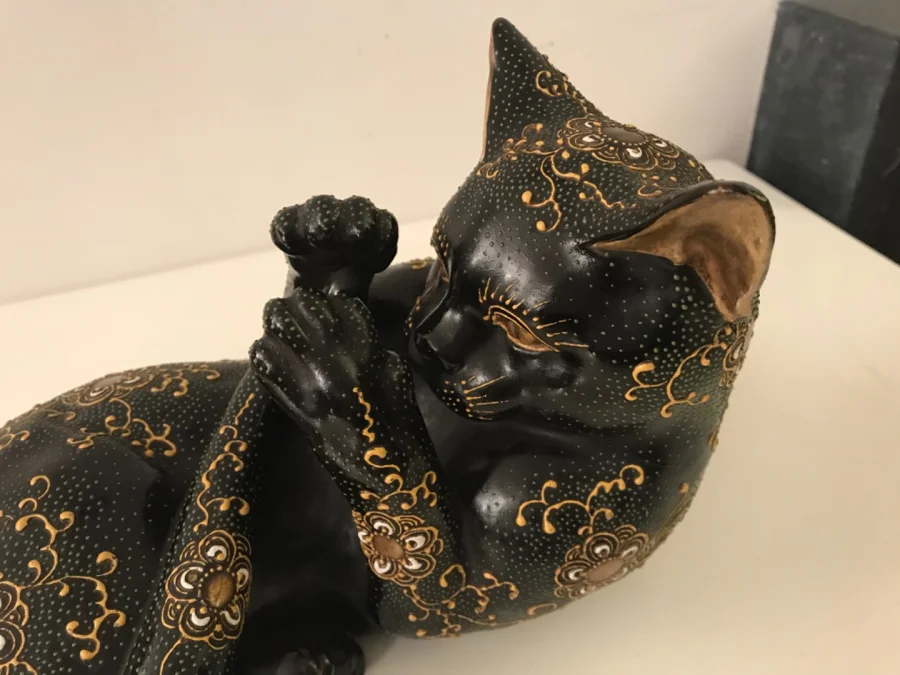 Chat en faïence fine 1880 / 1900