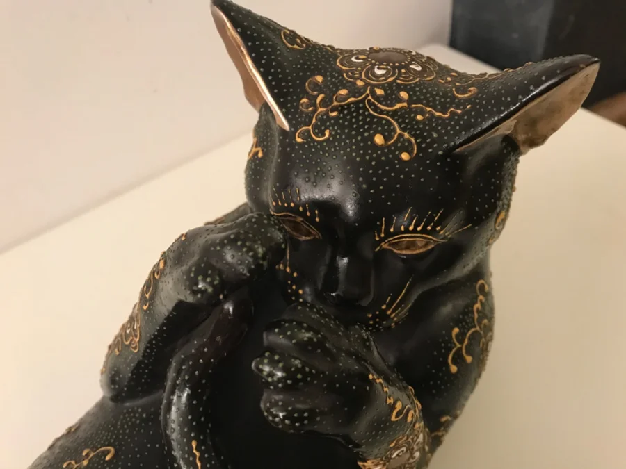 Chat en faïence fine 1880 / 1900