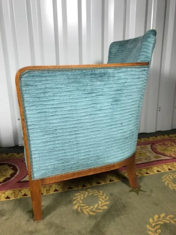 PAIR OF ART DECO PERIOD ARMCHAIRS