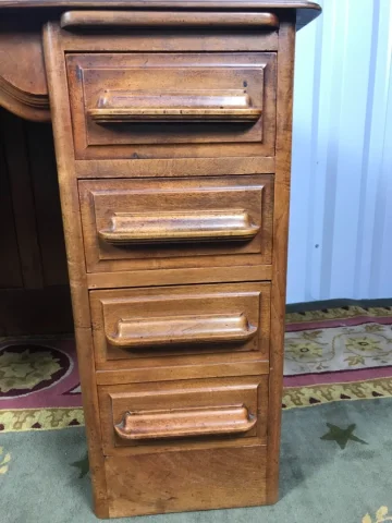 ART DECO PERIOD PEDESTAL DESK