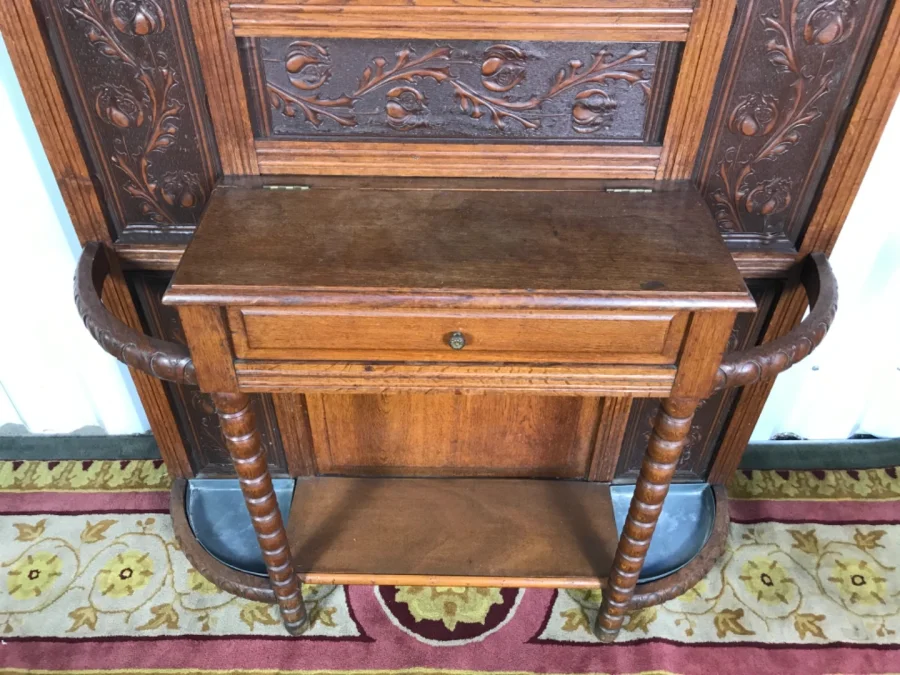 HALLSTAND
