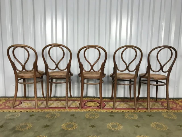 5 chaises bistrot Thonet n20 « Oméga »