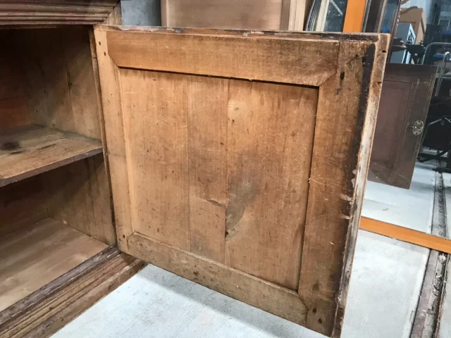 Vaisselier patine ancienne