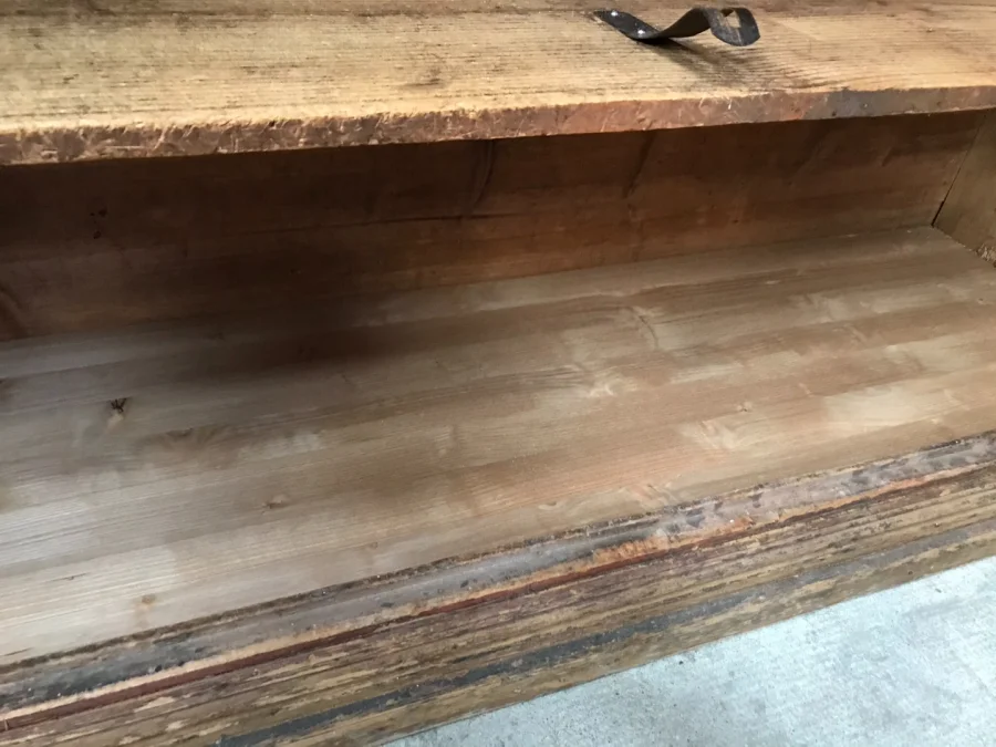 Vaisselier patine ancienne