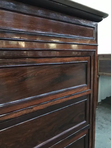 Commode époque Louis Philippe en palissandre