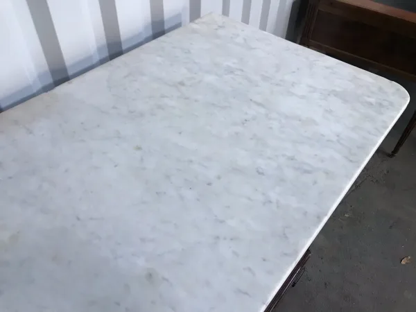 Commode époque Louis Philippe en palissandre