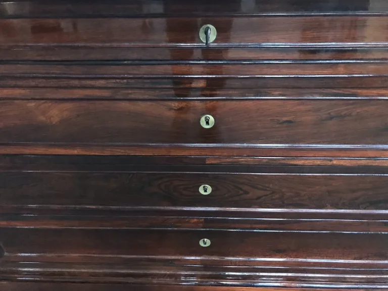 Commode époque Louis Philippe en palissandre