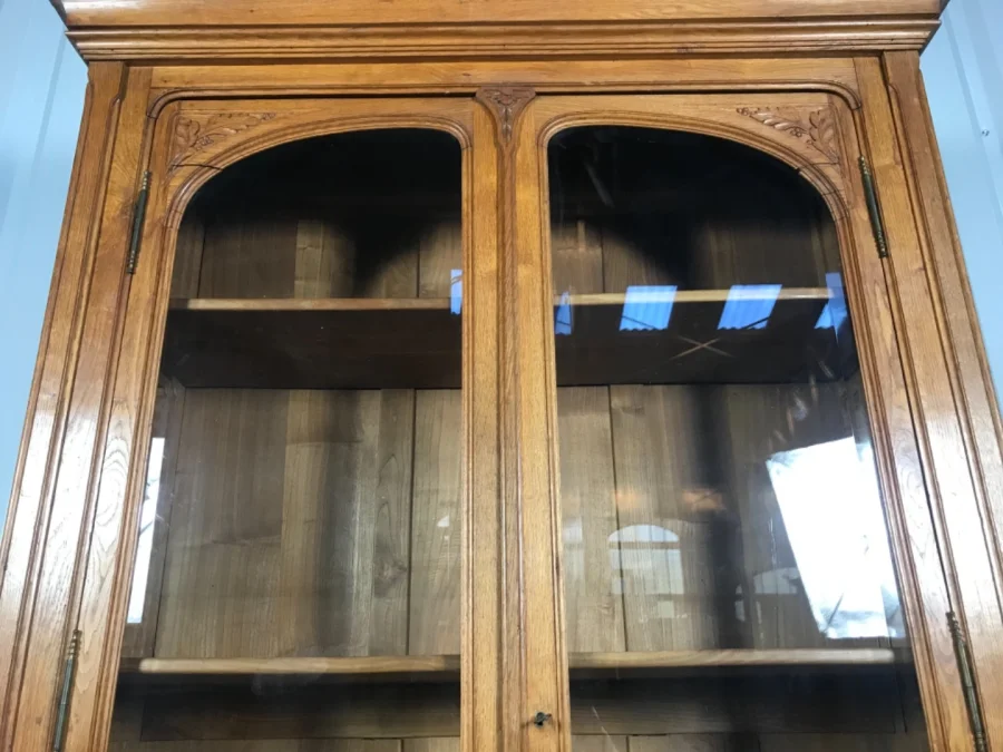 JUGENDSTIL-BÜCHERREGAL