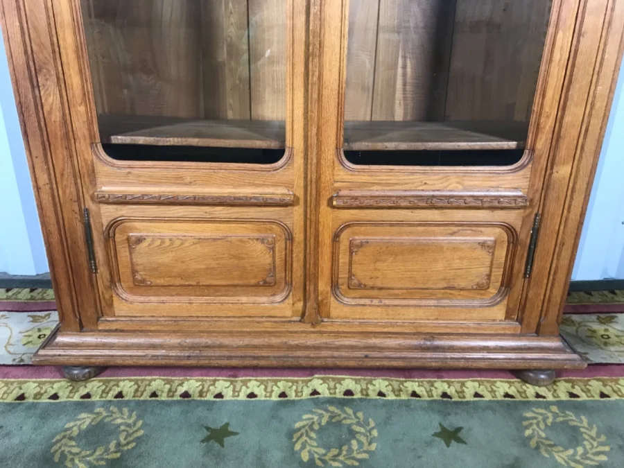 JUGENDSTIL-BÜCHERREGAL