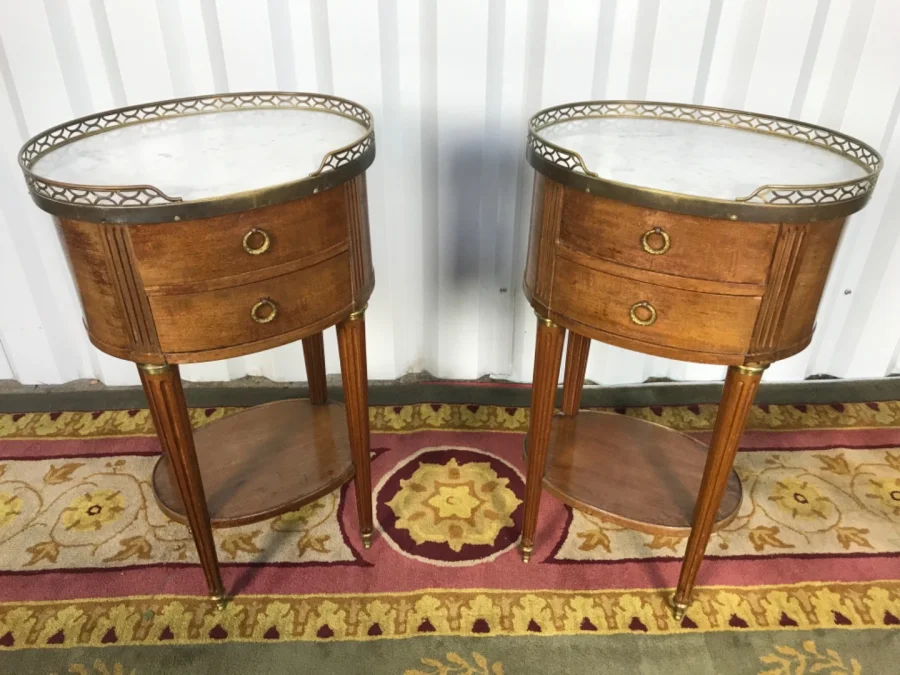 PAIR OF BEDSIDE TABLES