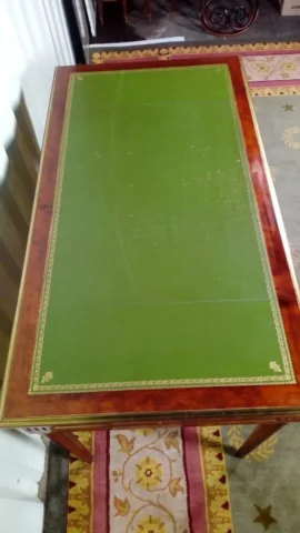 BUREAU LOUIS XVI STIJL