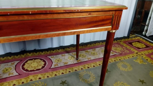 BUREAU LOUIS XVI STIJL