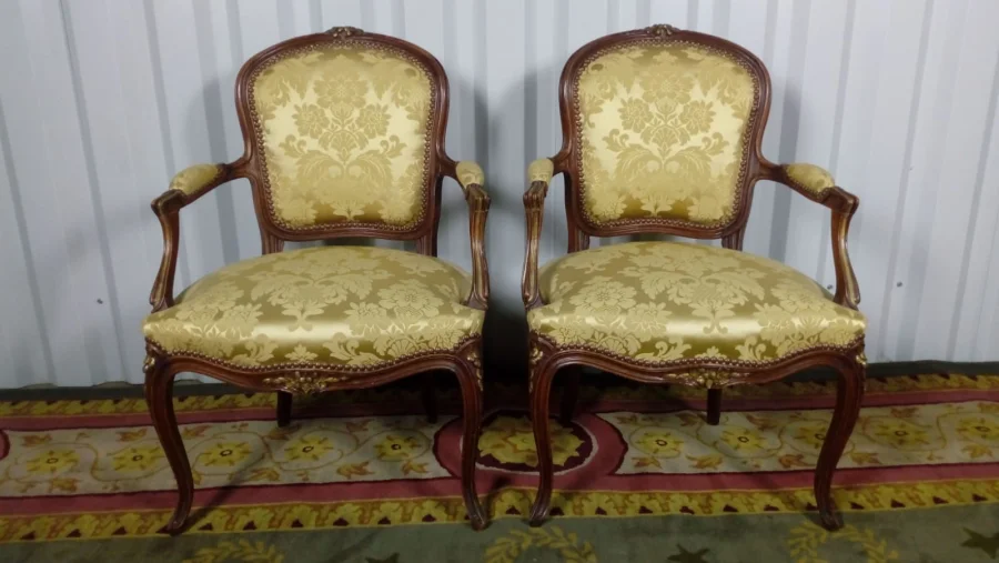 PAIR OF LOUIS XV STYLE ARMCHAIRS