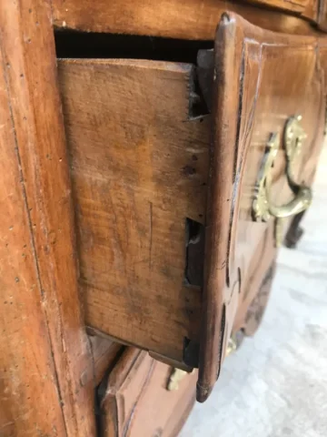 LOUIS XV PERIOD CHEST OF DRAWERS